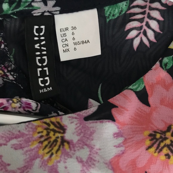 Dress for fall season - Picture 3 of 5